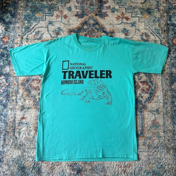 Vintage National Geographic Komodo Island Traveller T-shirt Large - Picture 1 of 7